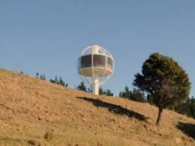 Nueva Zelanda: ingeniero construye sorprendente cuarto que posee energía solar