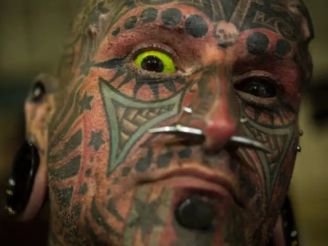 ‘El ángel del infierno’: conoce al hombre con mayor cantidad de tatuajes del mundo
