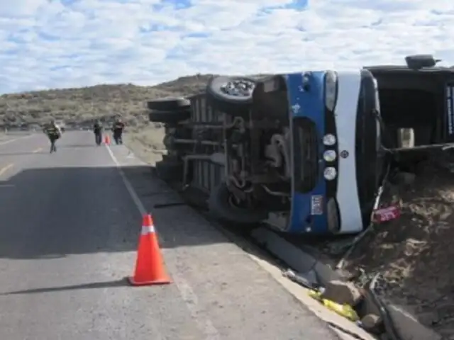 Volcadura de bus interprovincial dejó dos muertos en Bagua