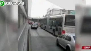 SMP: vehículos particulares invaden impunemente vía del Metropolitano