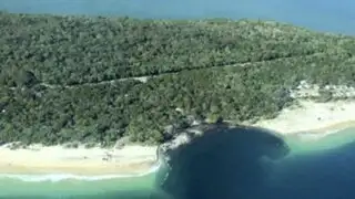 Misterioso agujero se 'tragó' una playa en Australia