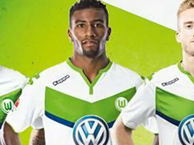 Wolfsburgo: Carlos Ascues inscrito para jugar la Champions League