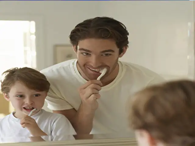 Especialista brinda recomendaciones para una adecuada limpieza bucal