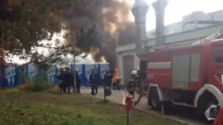 Incendio destruye campamento de refugiados en Eslovenia