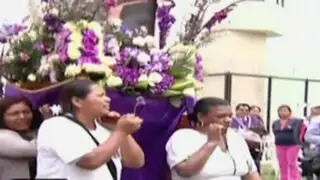 Internas del penal Virgen de Fátima reciben al Señor de los Milagros