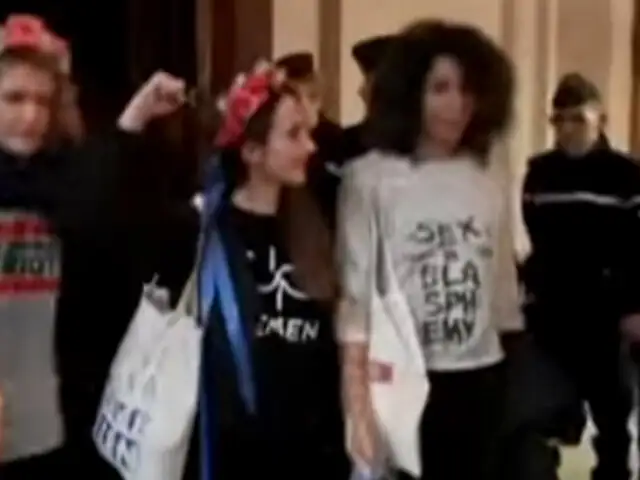 Francia: absuelven a activistas de Femen que protestaron en catedral