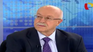 Ferrero Costa: “Gobierno debe llamar en consulta a nuestro embajador en Chile”