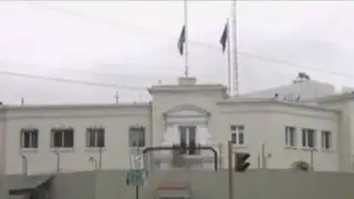 Refuerzan seguridad en embajada de Francia en Lima