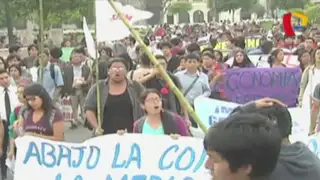 Centro de Lima: disturbios durante marcha universitaria