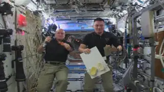 VIDEO: ¿Cómo preparan los astronautas la cena de Acción de Gracias?