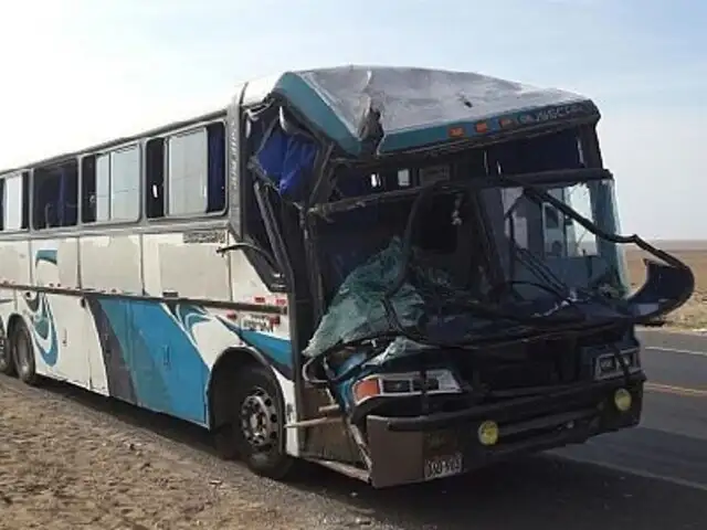 Ica: choque entre dos buses deja al menos ocho muertos y decenas de heridos