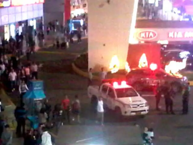Mega Plaza: reportan saqueos en centro comercial de Independencia