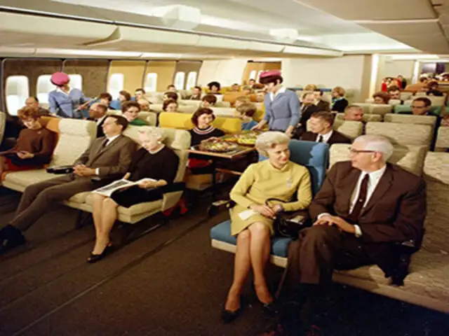 Estas 12 fotos demuestran que viajar en avión en los años 70 era una experiencia increíble