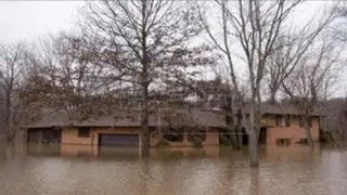 Inundaciones en Estados Unidos dejan 24 muertos y 4 estados anegados