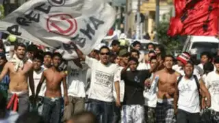 Barristas de Universitario sembraron el terror en distintos puntos de la ciudad