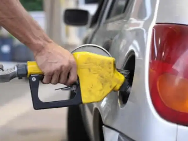 González Izquierdo: “Precio de la gasolina debe bajar a partir de las próximas horas”