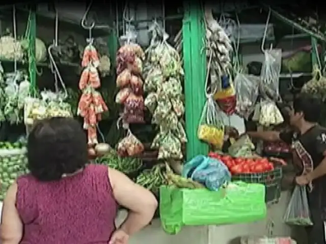 Bajan precios de productos en mercados de Lima