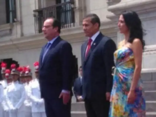 Presidente francés François Hollande llegó al Perú en visita oficial