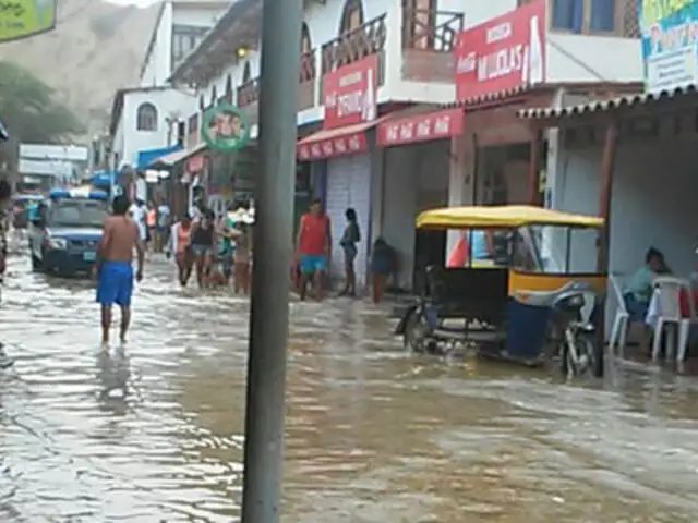 Tumbes: calles inundadas por intensas lluvias