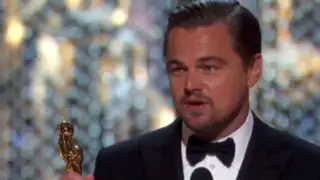 Espectáculo internacional: Leonardo DiCaprio olvidó su Oscar en un restaurante