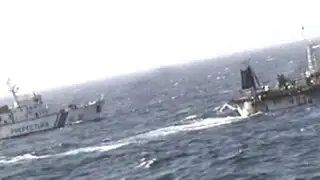 Guardacostas argentinos hunden barco chino que pescaba ilegalmente en sus aguas