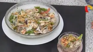 Pasos para preparar una exquisita ensalada de mariscos al estilo vietnamita