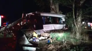 Choque de autobús deja diez muertos en Brasil