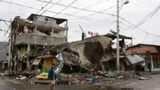 Las impactantes imágenes que dejó el devastador terremoto en Ecuador