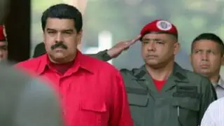 Nicolás Maduro designa comisión para revisar firmas que buscan revocarlo
