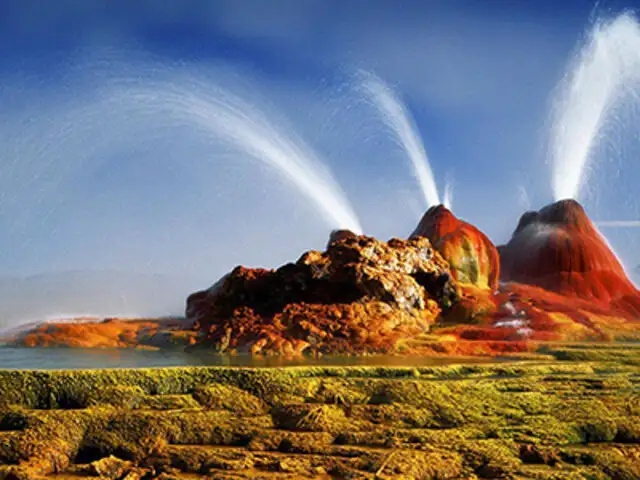 Géiser Fly, el ‘volcán’ de agua que sorprende a miles de personas en Nevada