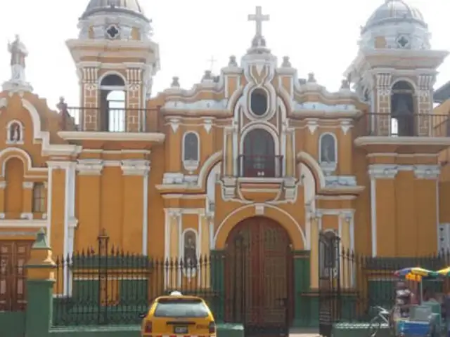 Encuentran armas de fuego y chalecos antibalas en iglesia Virgen de Cocharcas