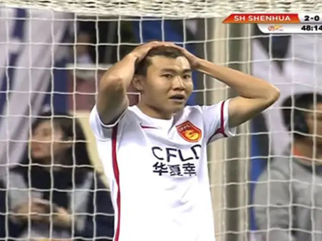 VIDEO: delantero chino tenía todo para anotar y falló un gol de forma increíble