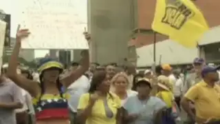 Venezuela: saqueos por comida y pañales para bebés