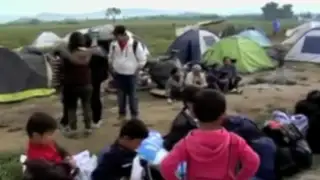 Desalojan campo de refugiados de Idomeni en Grecia