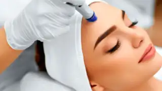 Interesante técnica para acabar con la flacidez facial y lucir una piel radiante