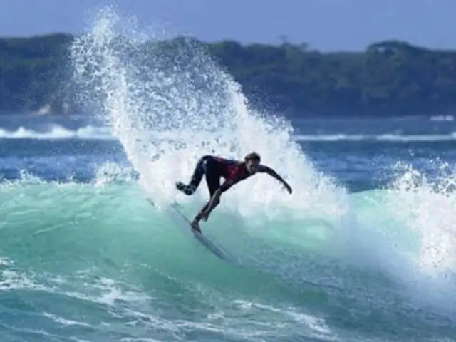 FOTOS: tiburón arranca pierna a surfista en Australia