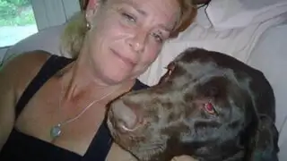 Encarcelan a mujer que ató hocico de su perro y subió foto al Facebook