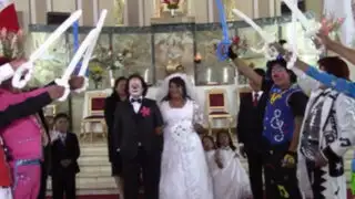 Huancayo: reconocido "Chupetín" se casó vestido de payaso