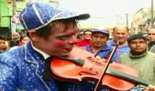 Pitillo: El payaso violinista