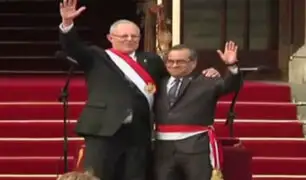 Pedro Pablo Kuczynski y su divertido gesto con Jaime Saavedra