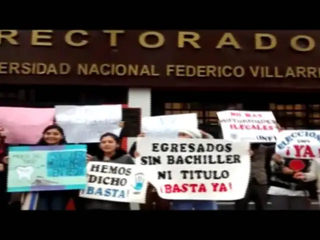 Estudiantes de universidad Villarreal protestan por falta de elecciones