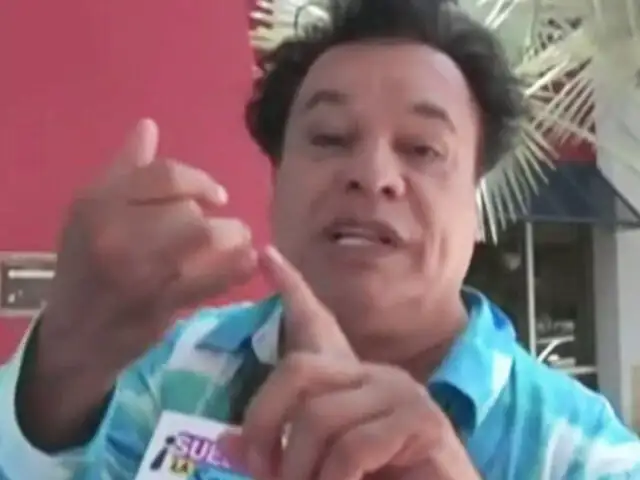 Juan Gabriel aclara cantando que no tiene redes sociales