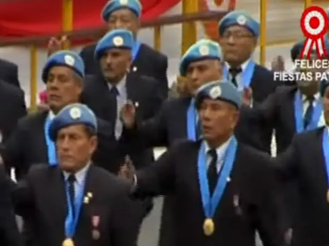 Cascos Azules: así fue el paso de la delegación de veteranos en el Desfile Militar