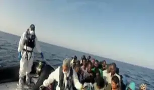 Rescatan a 400 inmigrantes en mar Mediterráneo