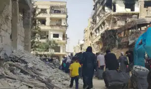 Siria: civiles son evacuados de zona de conflicto armado