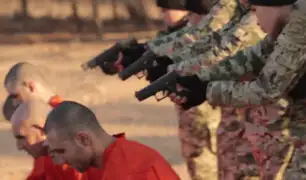 ISIS difunde video de niños soldados ejecutando prisioneros