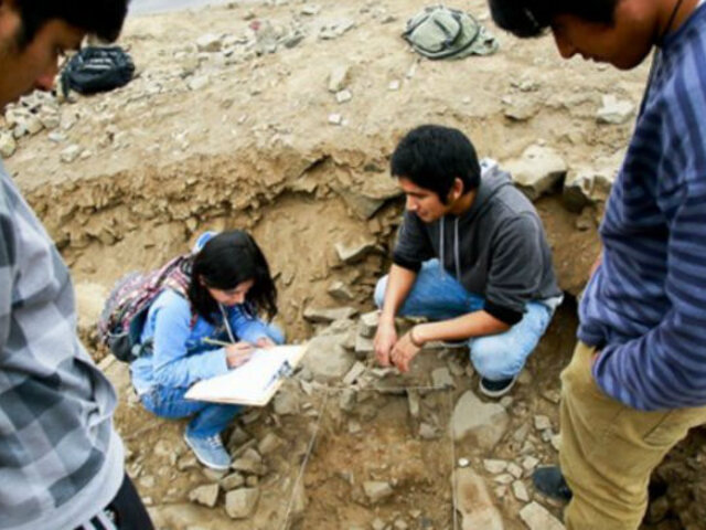Sentenciados a trabajos comunitarios limpiaron parques arqueológicos en Cusco