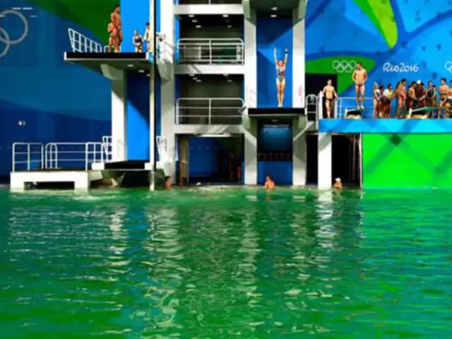 El misterio del agua verde en las piscinas de los JJ.OO. de Río