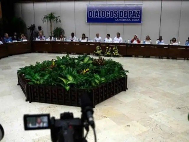 Colombia y las FARC anuncian fin del diálogo de paz en La Habana