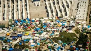 Reino Unido construirá muro para impedir inmigrantes en Calais
